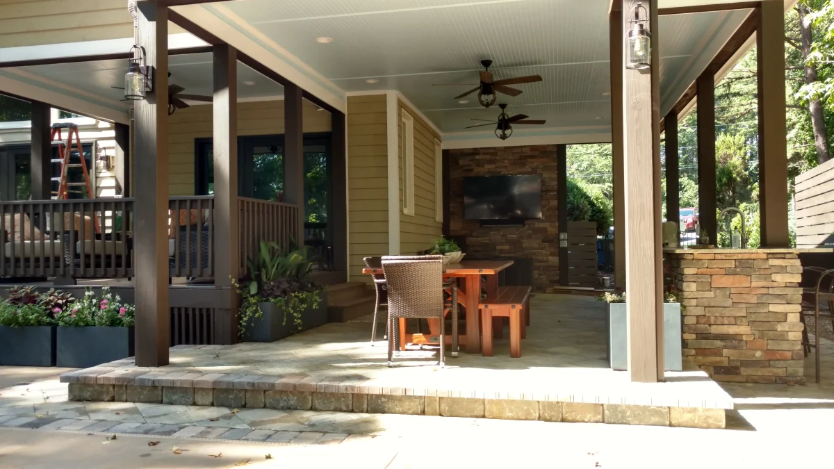 Covered Outdoor Kitchen