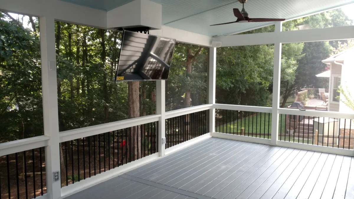 Screened Porch